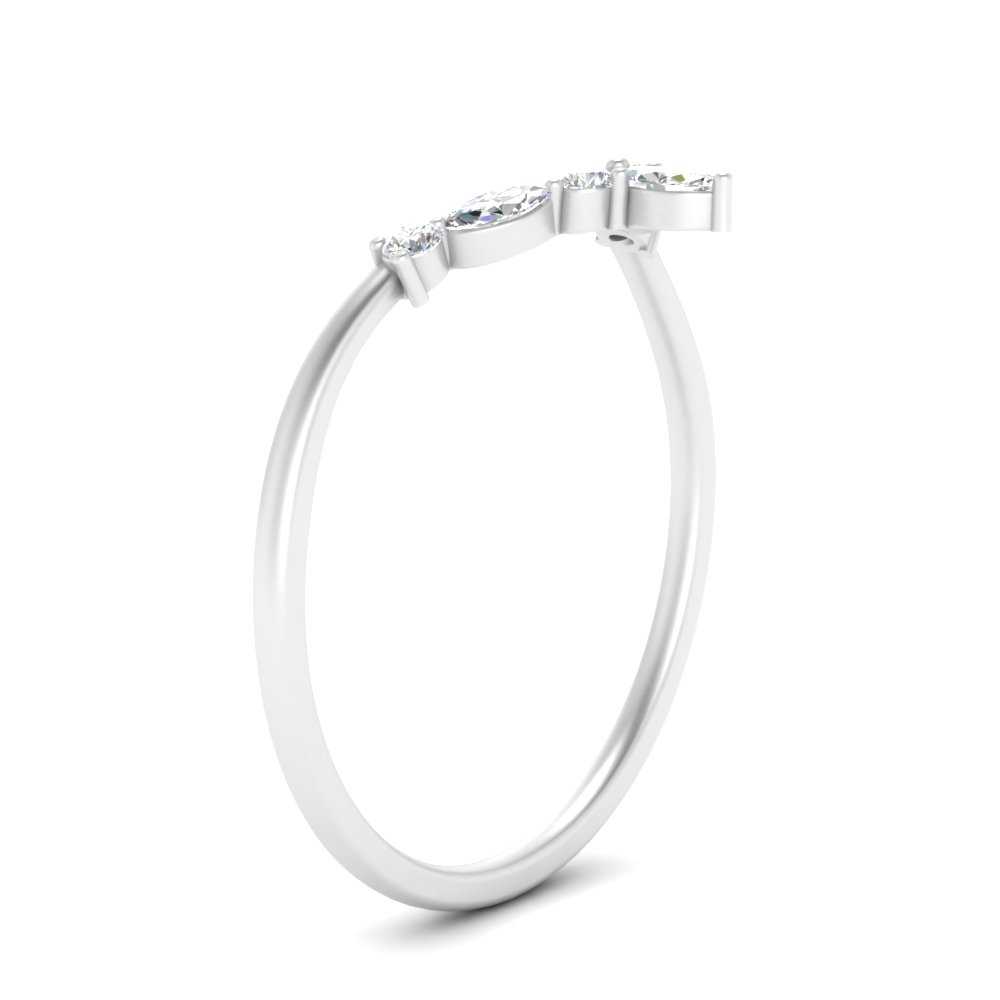 Crown Marquise And Round Band Fascinating Diamonds