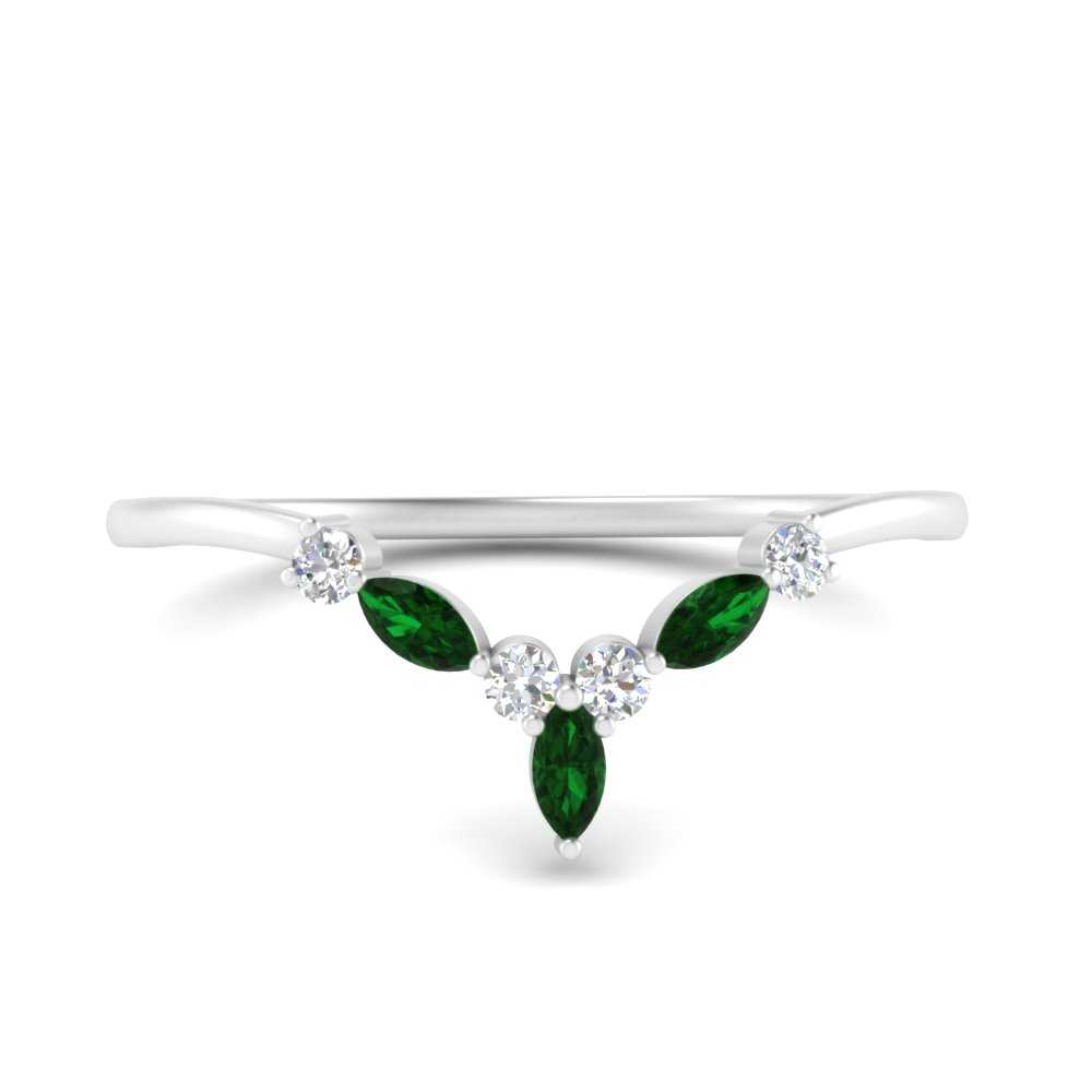 Crown Marquise And Round Band Fascinating Diamonds