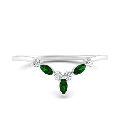 Crown Marquise And Round Band Fascinating Diamonds