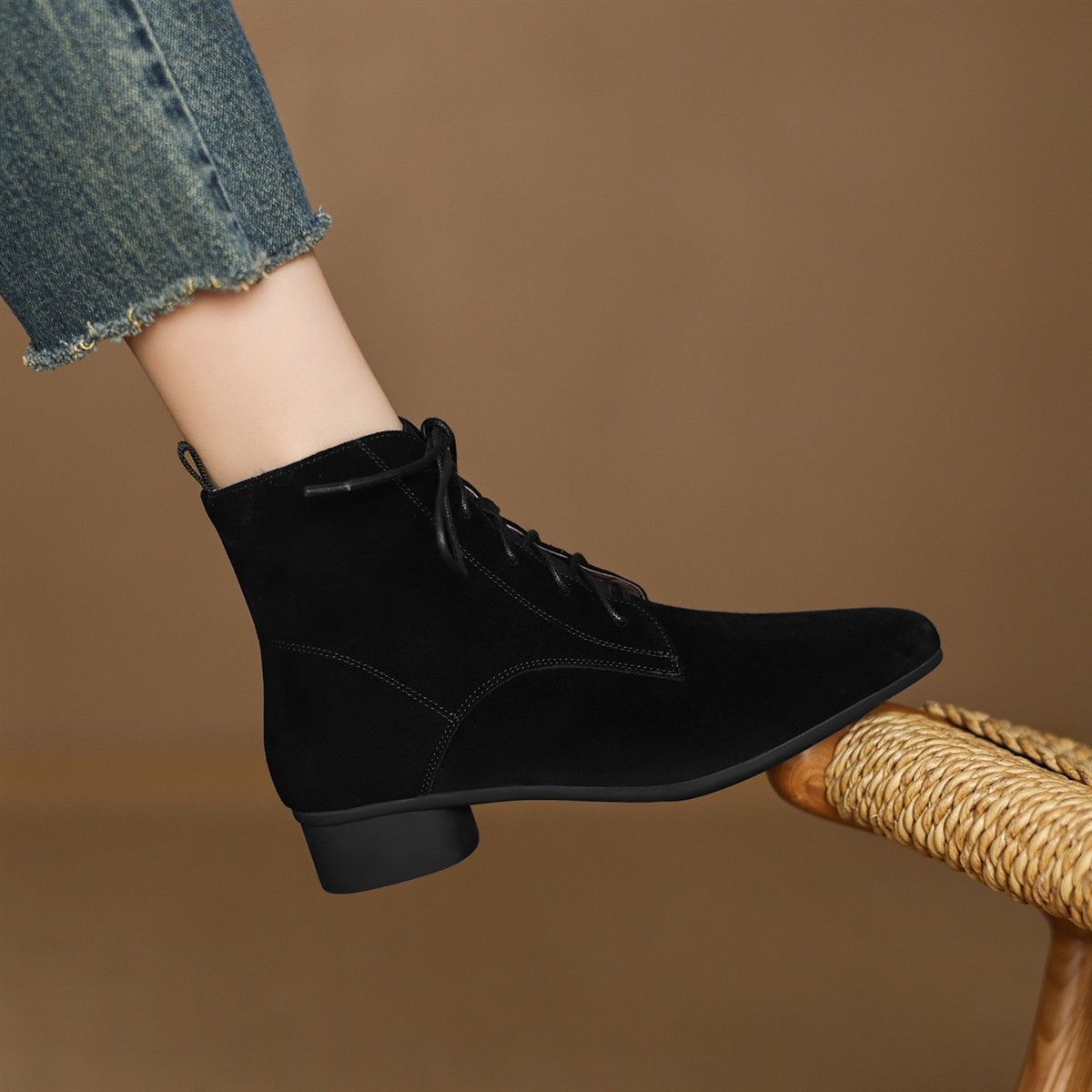 Maillard Matte Pointed Low-Heel Ankle Boots Women FitiqueFit