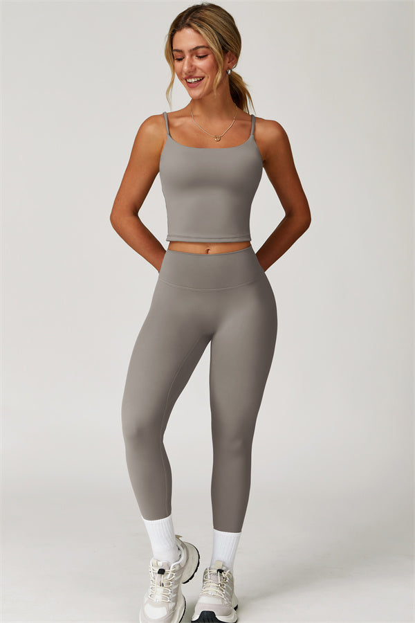 The Agile Crop Top Leggings 2-Piece Set Fitglutes Activewear Gymwear Sportswear & Workout Clothes