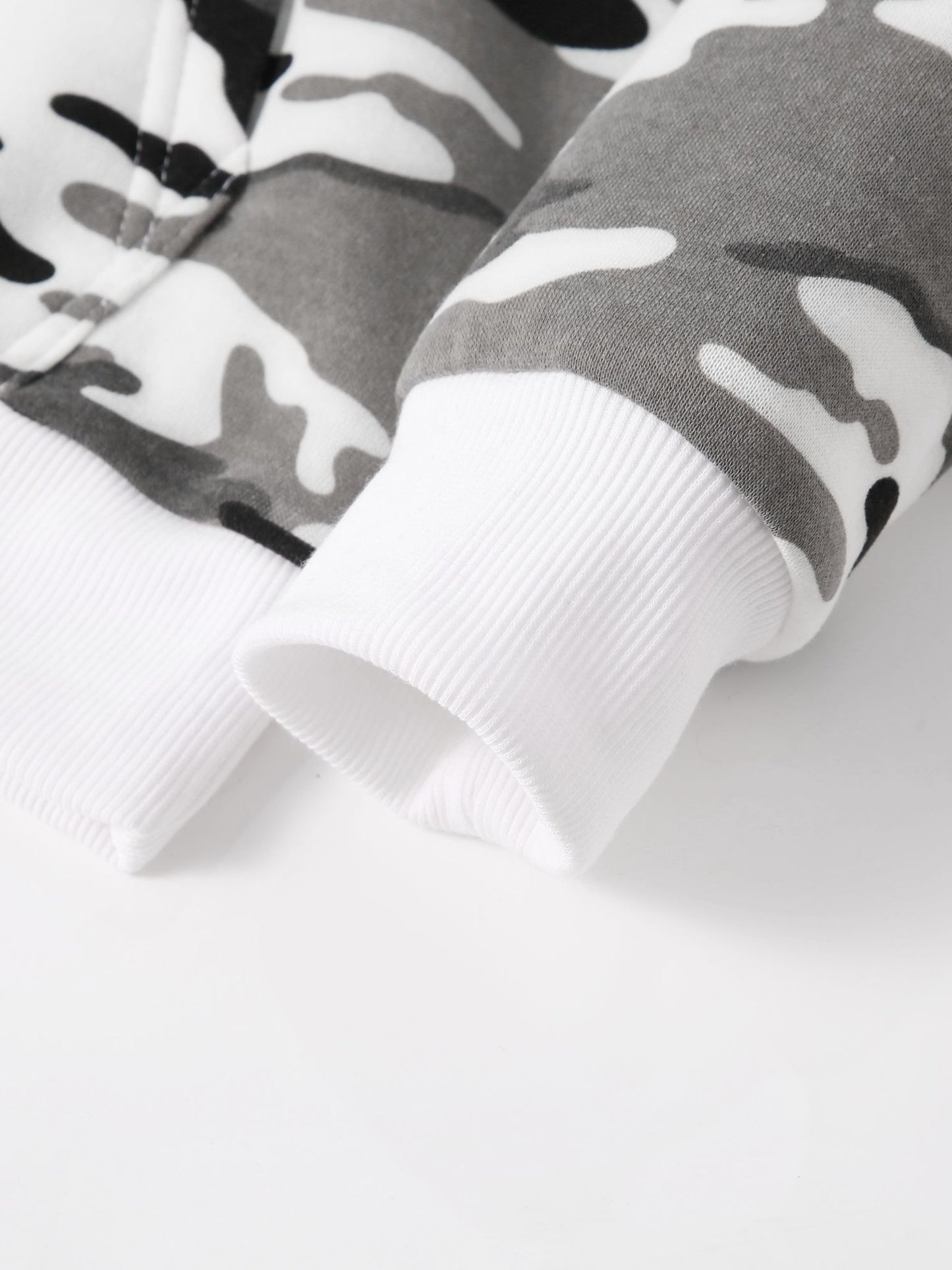 Men's Camouflage Loose Pullover Hooded Fleece Sweatshirt for Autumn And Winter, Hooded, Fleece NovaCart