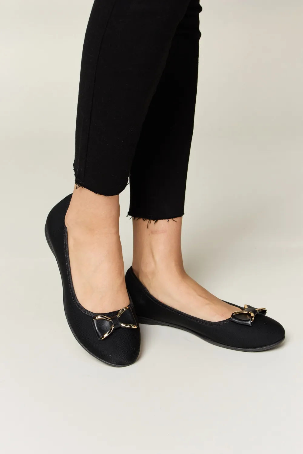 Forever Link Metal Buckle Flat Loafers New Era Fashion LLc