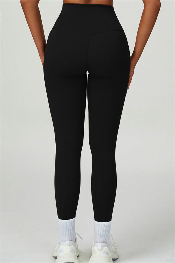The Seraphine Halter Crop Top Leggings 2-Piece Set Fitglutes Activewear Gymwear Sportswear & Workout Clothes