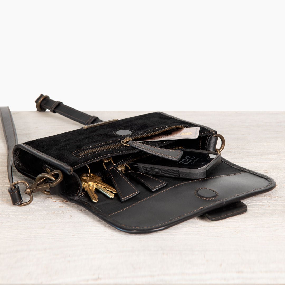 Dalton - Horse Bit Crossbody Luxury Leather Handbag in Black on Black Urban-Equestrian