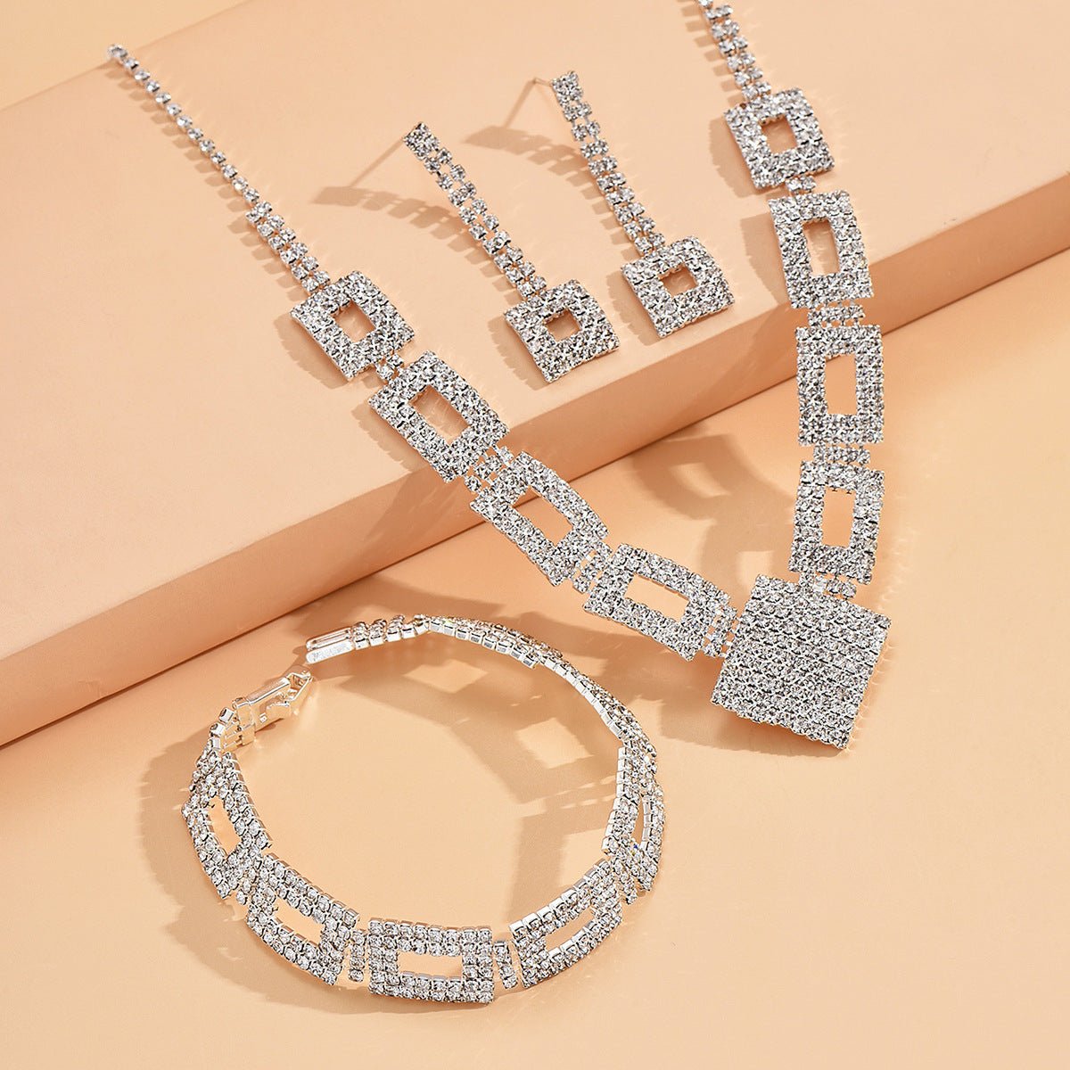 Dazzling 3-Piece Full Rhinestones Jewelry Set (MAC317) Mariam's Collection