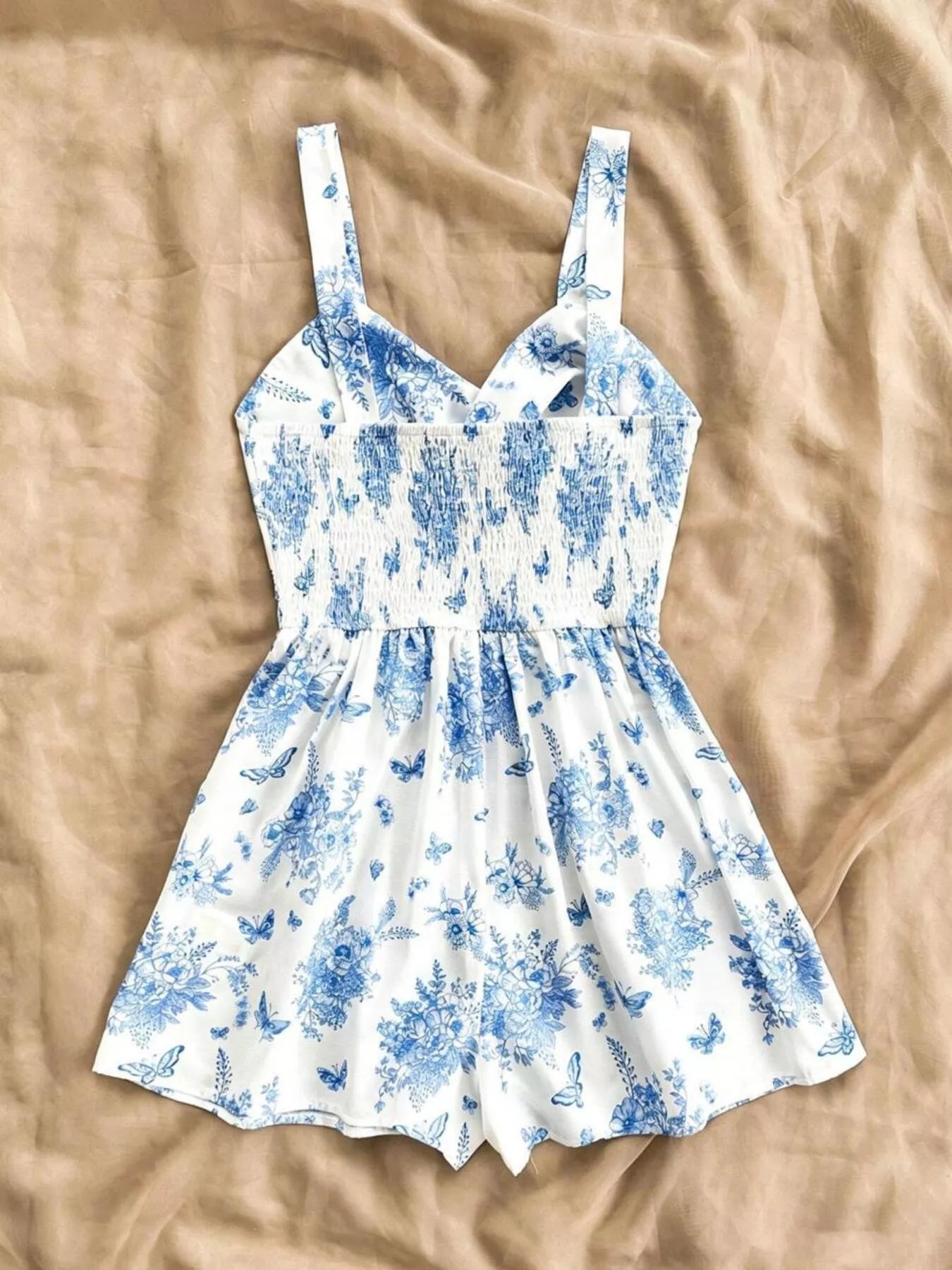 Floral Print Twist Front Cutout Romper New Era Fashion LLc