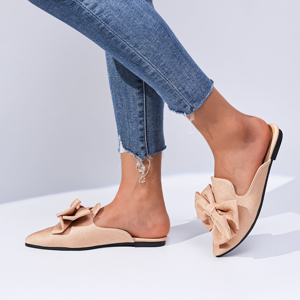 Plus Size Women's Trend Beach Slippers Sandals Bow See size chart under “more details” The Fashion Celestial