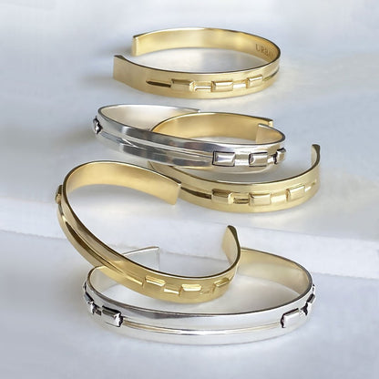 Derby Day - Equestrian Horseshoe Cuff Bracelet in Silver Urban-Equestrian