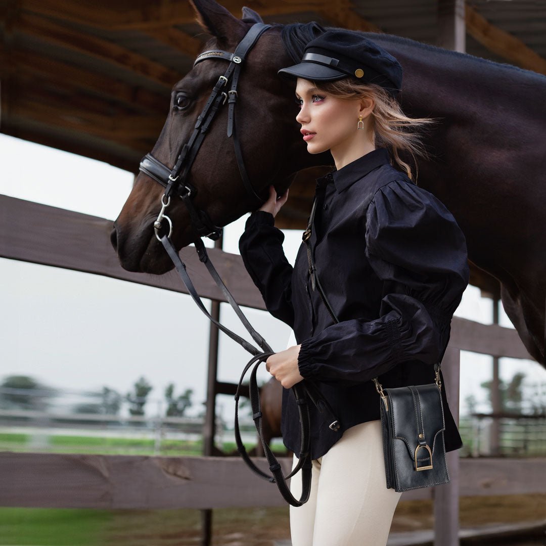 Devon Deluxe Phone Bag - Luxury Leather Handbag in Black Urban-Equestrian