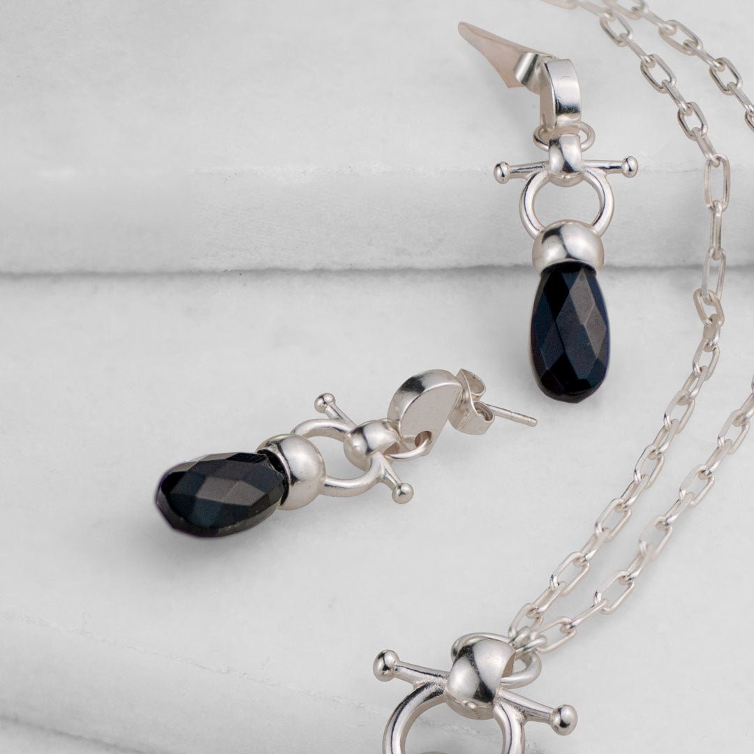 Droplette - Black Onyx Horse Bit Equestrian Earring in Silver Urban-Equestrian