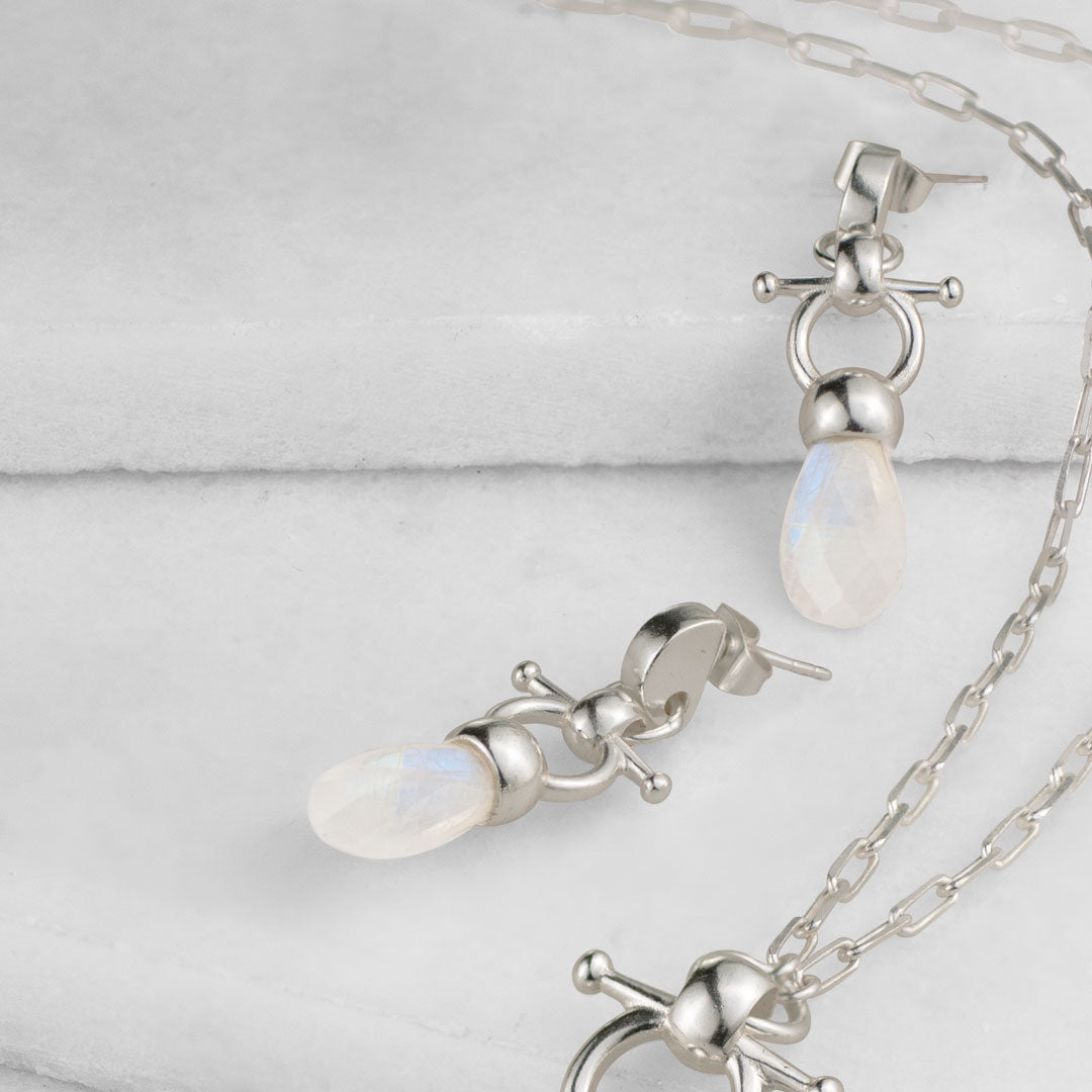 Droplette - Moonstone Horse Bit Equestrian Earring in Silver Urban-Equestrian