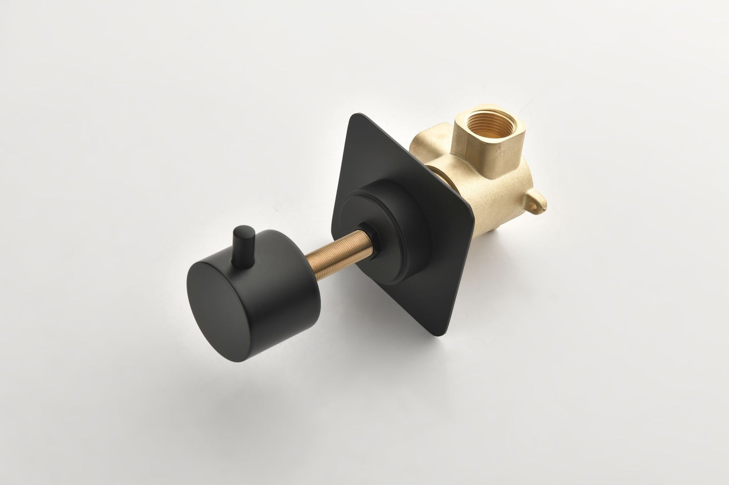 Master Shower Volume Control
Adjustable brass handle valve body, 1 piece each on the left and right New Era Fashion LLc
