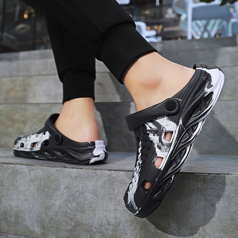 Graffiti Lightweight Comfortable Clogs For Men Women; look Like Crocs New Era Fashion LLc