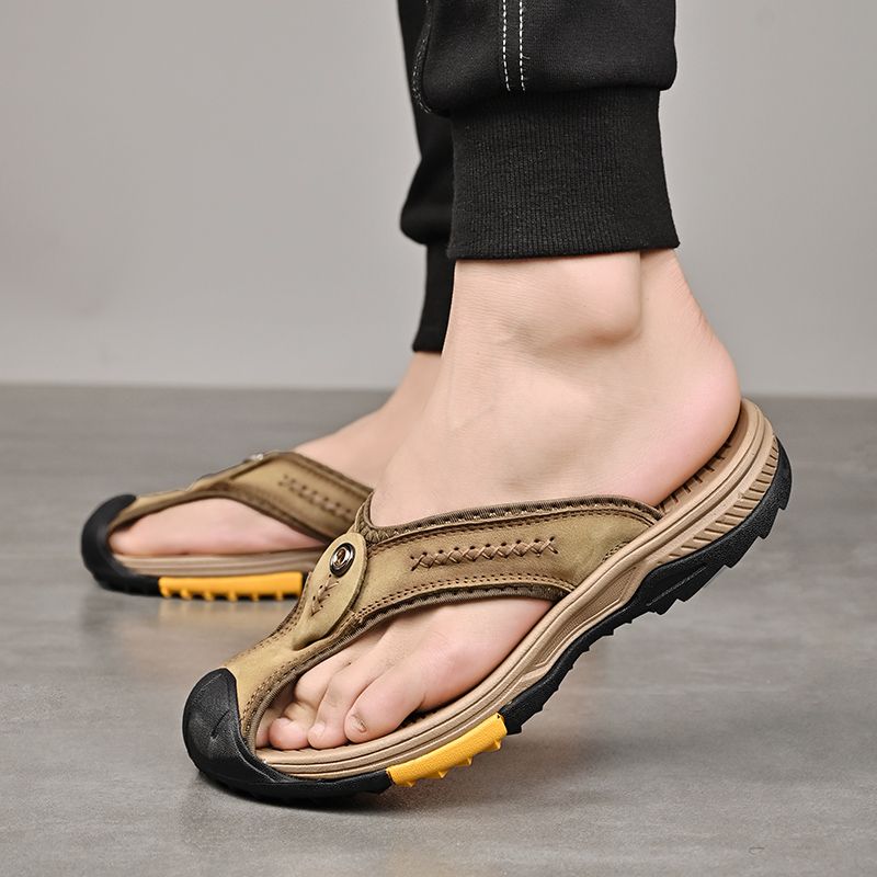 Summer men's new first layer cowhide flip-flops fashion all comfortable men's slippers beach shoes New Era Fashion LLc