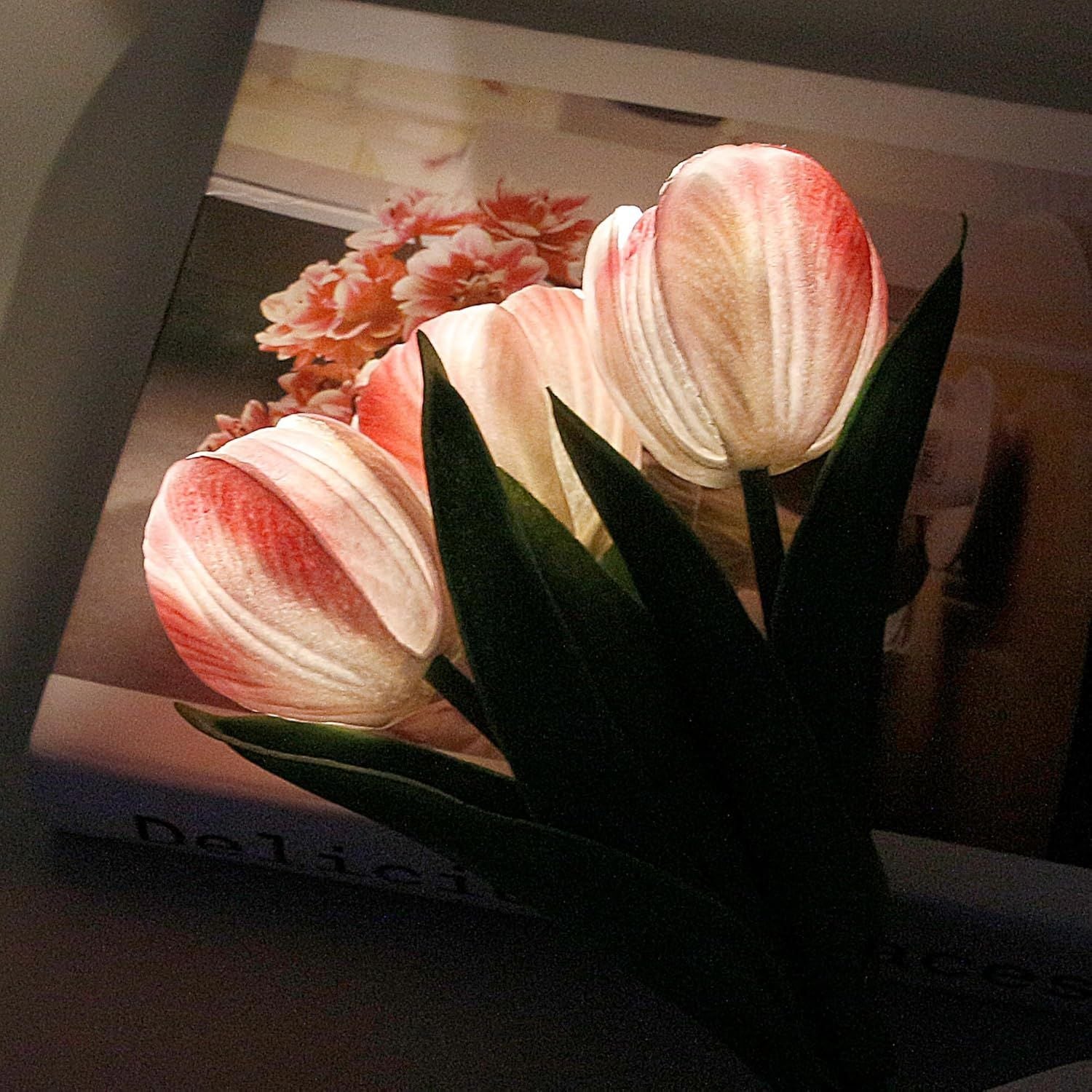 Tulip Lamp - LED Replica Tulip Table Lamp with Flower Vase for Desktop Decoration. Suitable for home, living room, desktop decoration, holiday gifts, atmosphere decoration lamps. Powered by USB New Era Fashion LLc