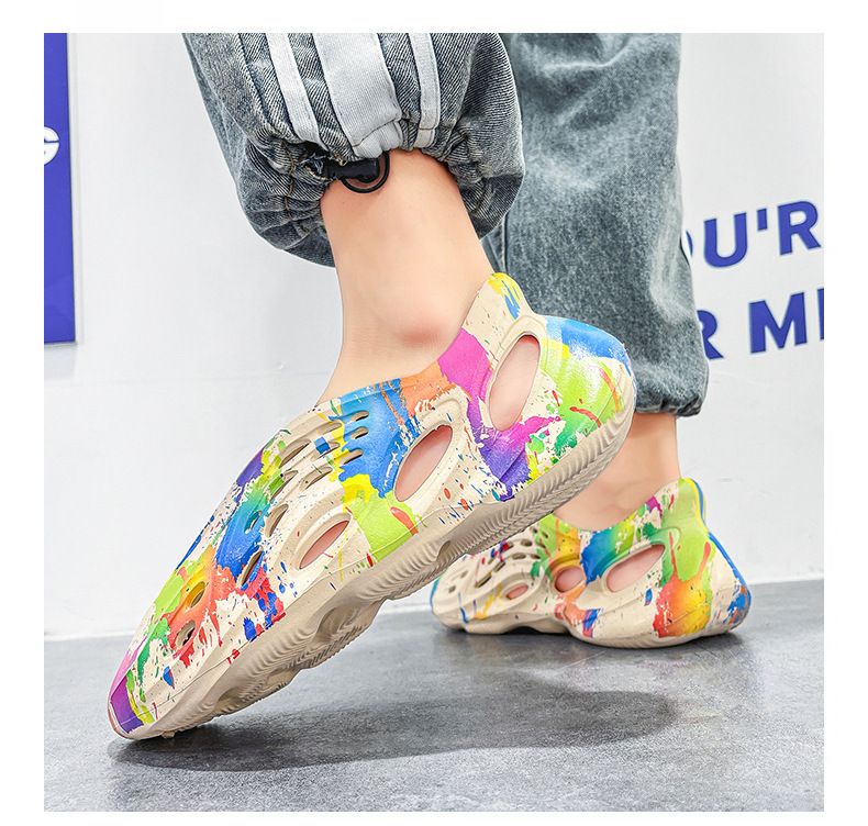 Clogs For Men; Men's hole shoes; hollow beach shoes; camouflage sandals; all inclusive personalized men's sandals New Era Fashion LLc