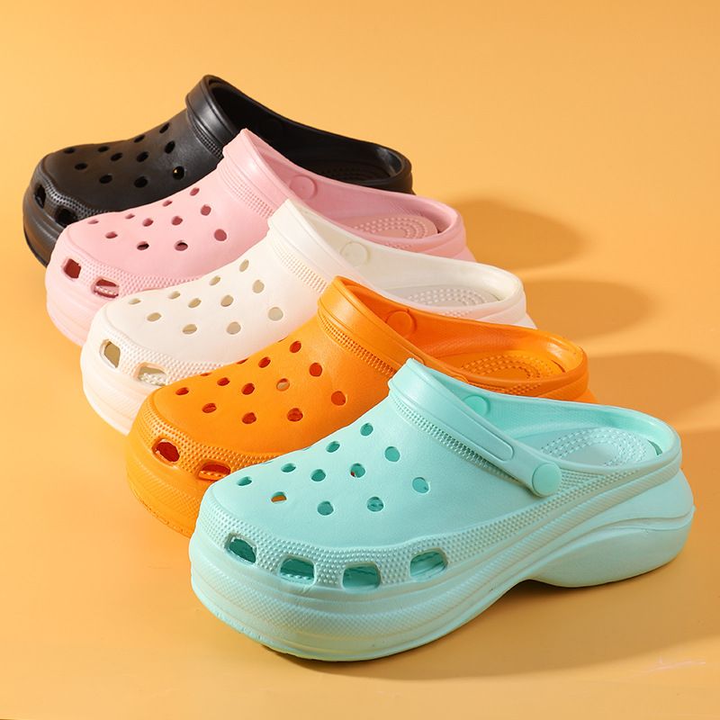 Beach summer thick soled hole shoes Baotou sandals Women's outdoor slope heel with accessories Garden shoes wholesale New Era Fashion LLc