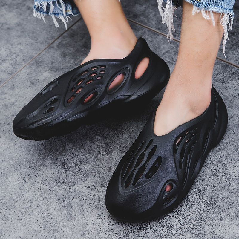Stylish Men's Clogs for Comfort and Breathability - Perfect for Beach Days and Casual Outings New Era Fashion LLc