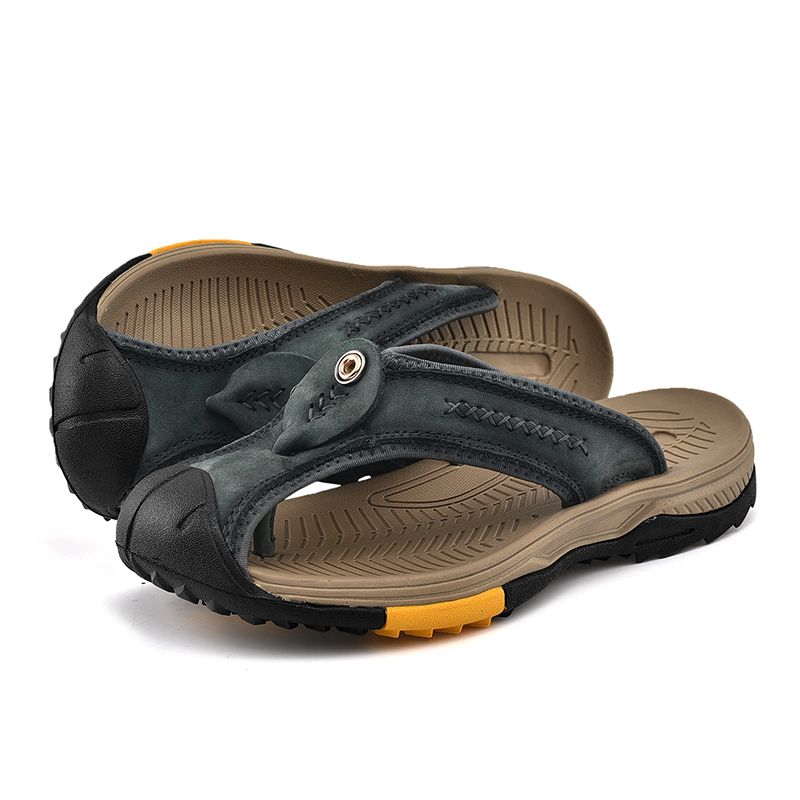 Summer men's new first layer cowhide flip-flops fashion all comfortable men's slippers beach shoes New Era Fashion LLc
