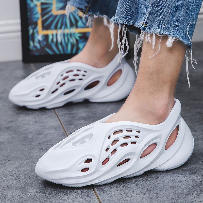 Stylish Men's Clogs for Comfort and Breathability - Perfect for Beach Days and Casual Outings New Era Fashion LLc