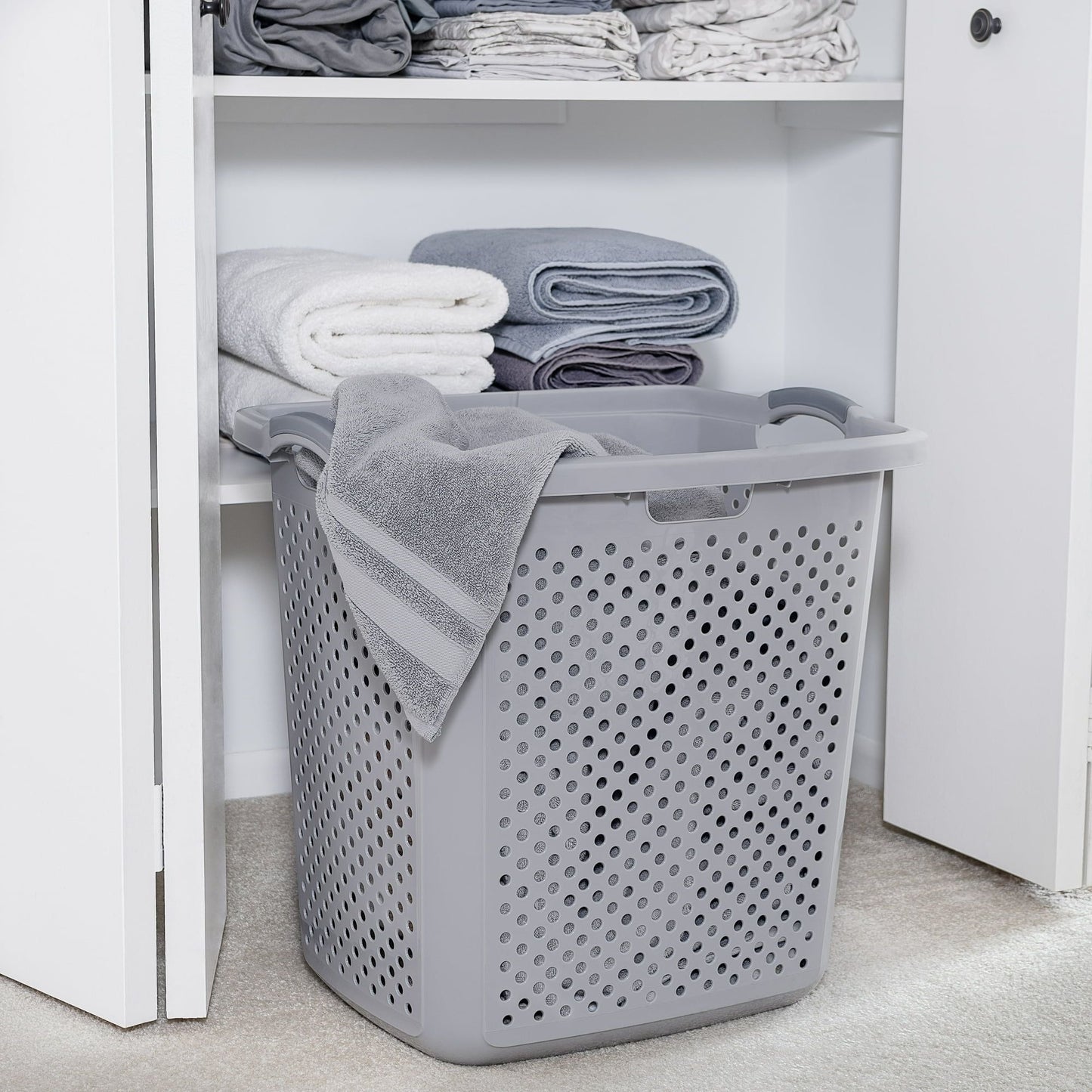 2.5 Bushel Extra Large Plastic Laundry Hamper, Soft Silver, Adult / Tween New Era Fashion LLc
