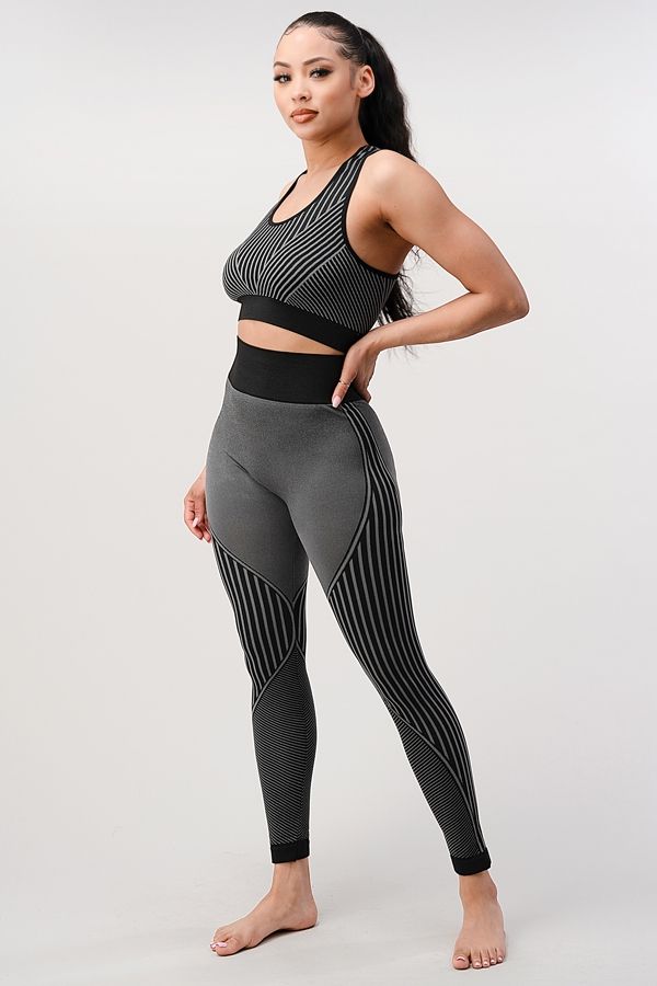 2 Piece Outfits for Women - Seamless Ribbed Yoga Outfits Sports Bra and Leggings Set New Era Fashion LLc
