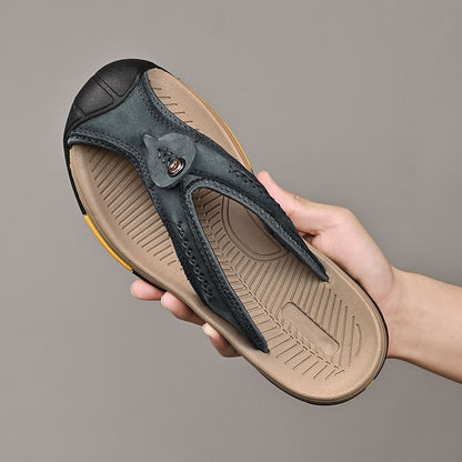Summer men's new first layer cowhide flip-flops fashion all comfortable men's slippers beach shoes New Era Fashion LLc