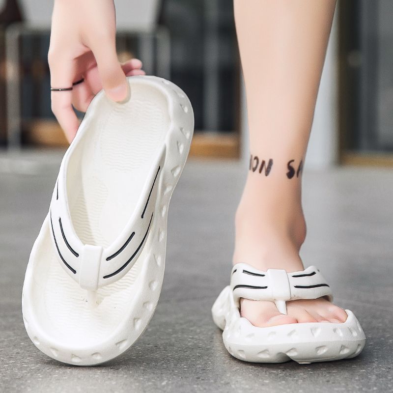 Summer men's flip-flops comfortable men's beach shoes flip-flops New Era Fashion LLc