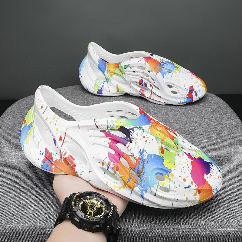 Clogs For Men; Men's hole shoes; hollow beach shoes; camouflage sandals; all inclusive personalized men's sandals New Era Fashion LLc