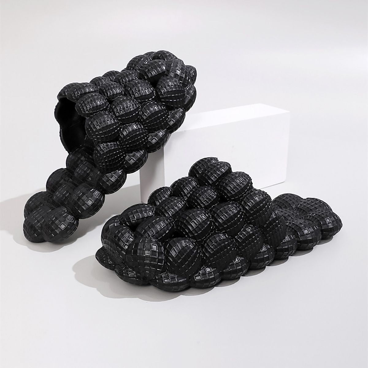 Women's Solid Ultra Cushioned Bubble Slides; Bubble Slippers New Era Fashion LLc