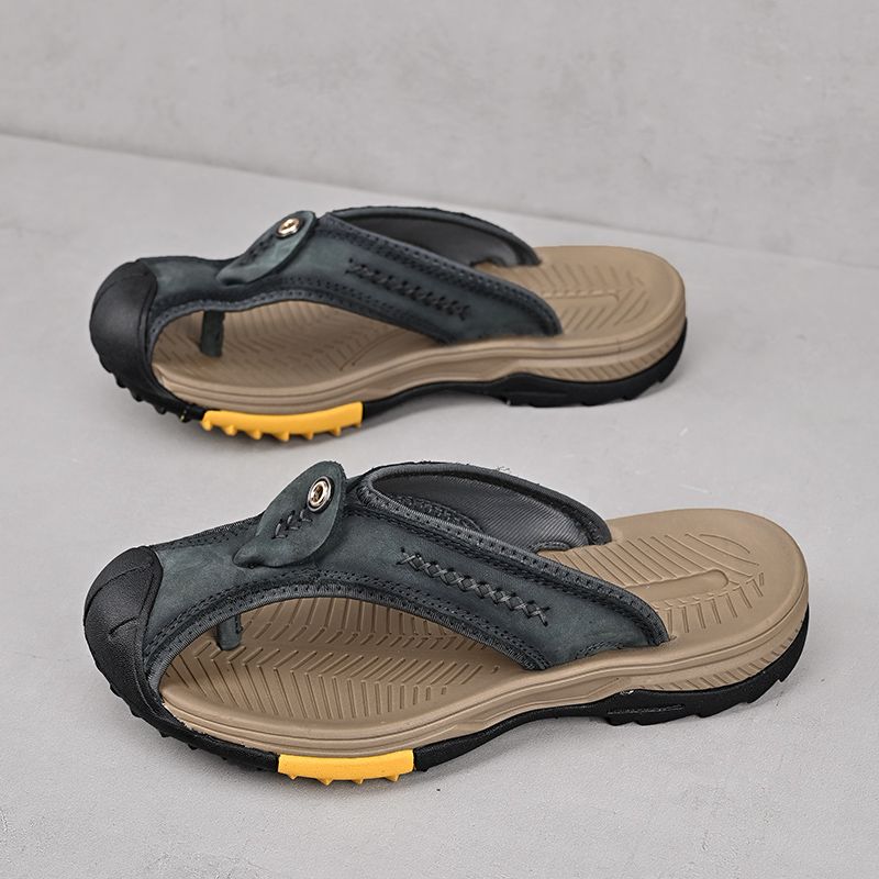 Summer men's new first layer cowhide flip-flops fashion all comfortable men's slippers beach shoes New Era Fashion LLc