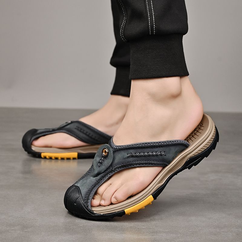 Summer men's new first layer cowhide flip-flops fashion all comfortable men's slippers beach shoes New Era Fashion LLc
