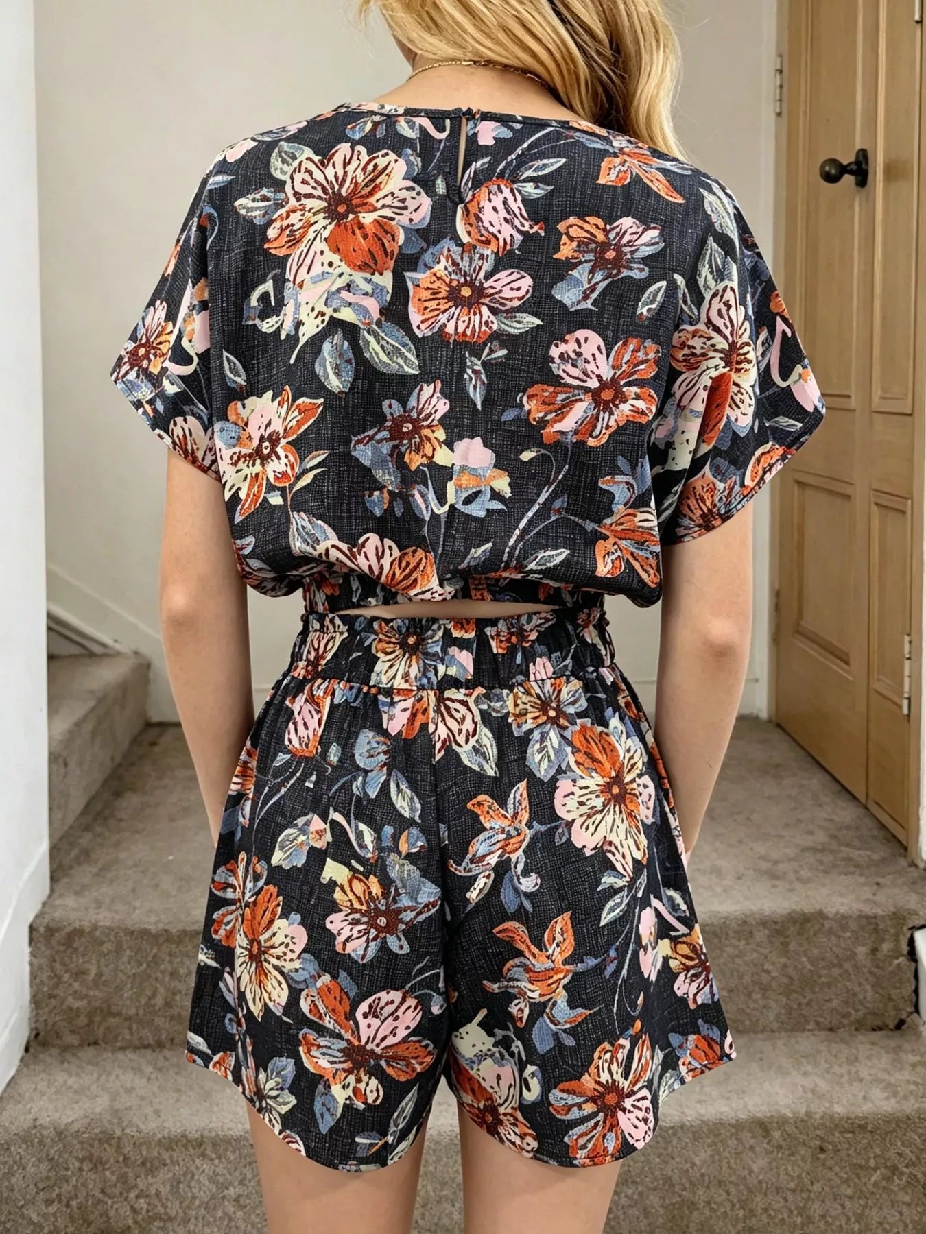 Floral Print Crop Top and Shorts Set New Era Fashion LLc