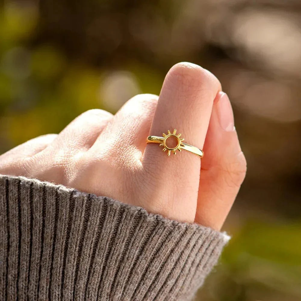 Solara Whisper Ring Ivory Embers