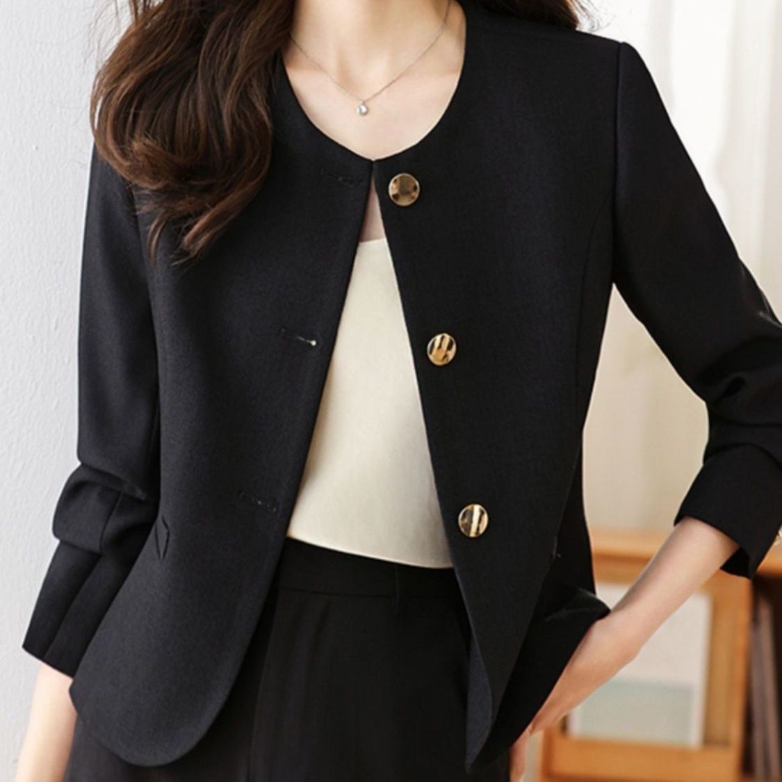 Women’s Cropped Crew Neck Jacket – Casual Lightweight Outerwear FitiqueFit