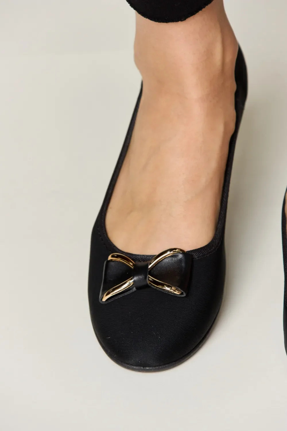 Forever Link Metal Buckle Flat Loafers New Era Fashion LLc
