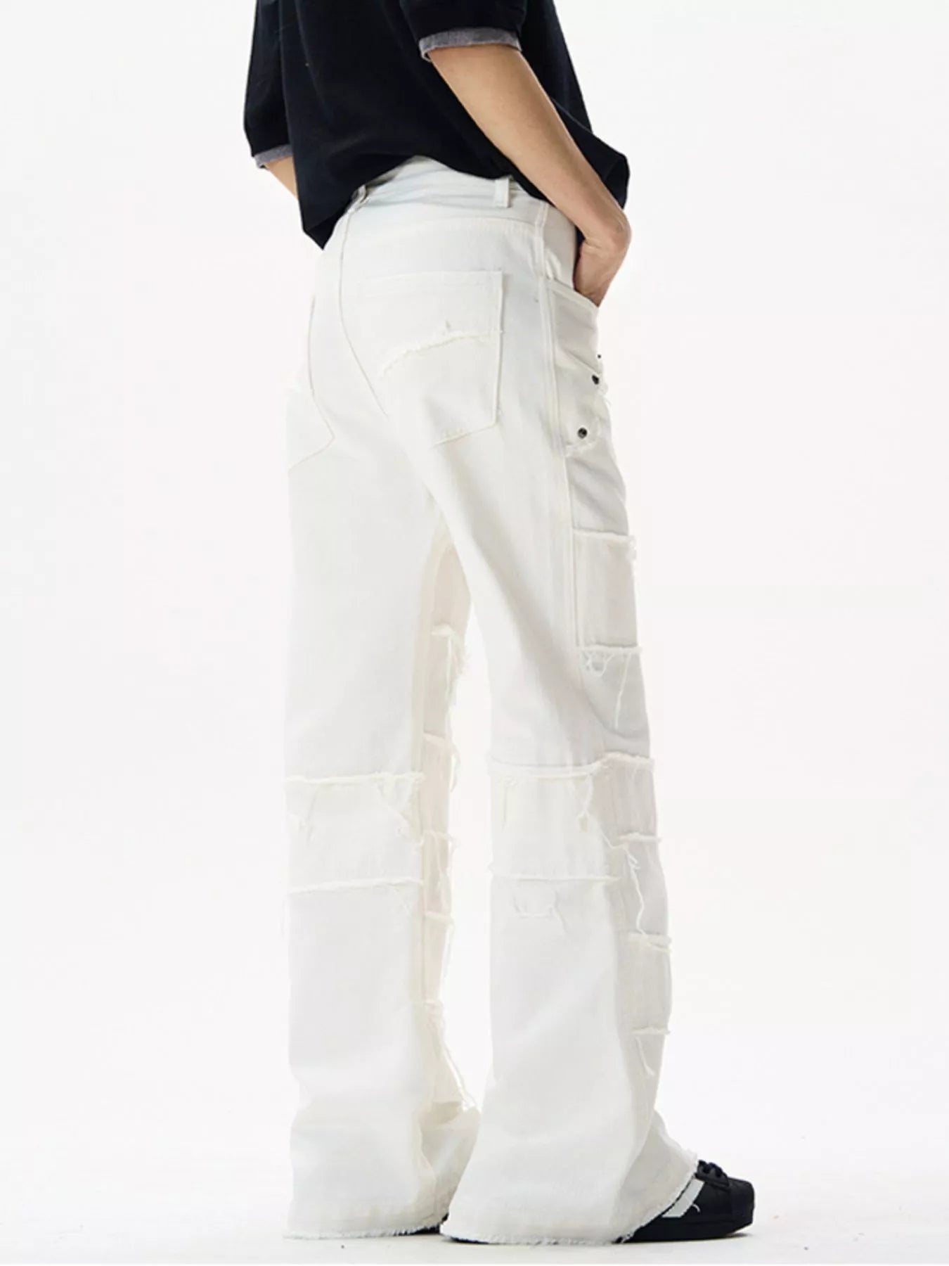 Men's Frayed Hem Flare Jeans New Era Fashion LLc
