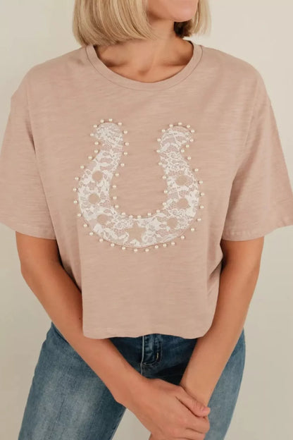 Horseshoe Lace Pearl Detail T-Shirt New Era Fashion LLc