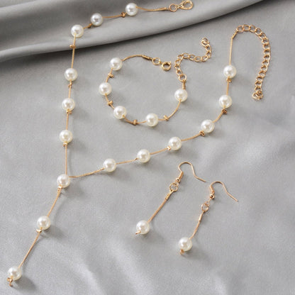 Elegance Pearl Earrings & Necklace Ensemble (MAC313) Mariam's Collection