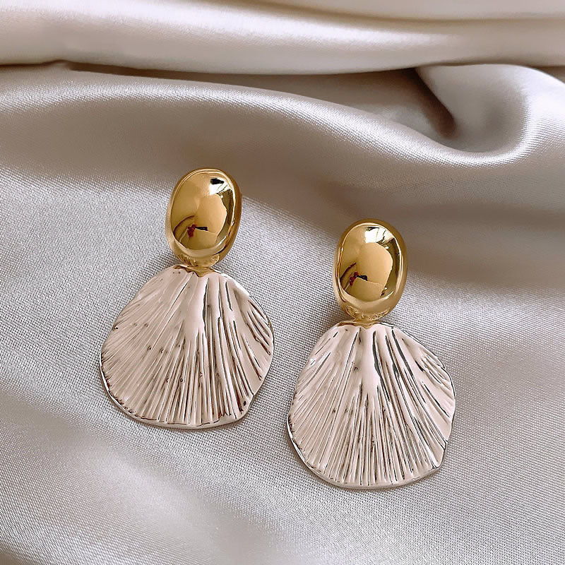 Everyday Chic Artisan Texture Drop Earrings (MAC323) Mariam's Collection