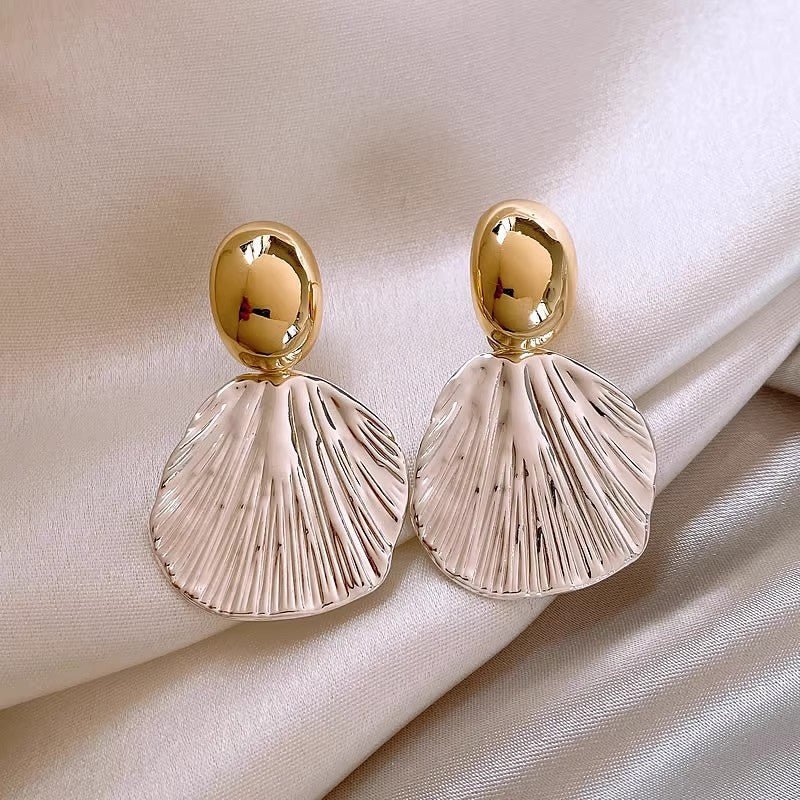 Everyday Chic Artisan Texture Drop Earrings (MAC323) Mariam's Collection