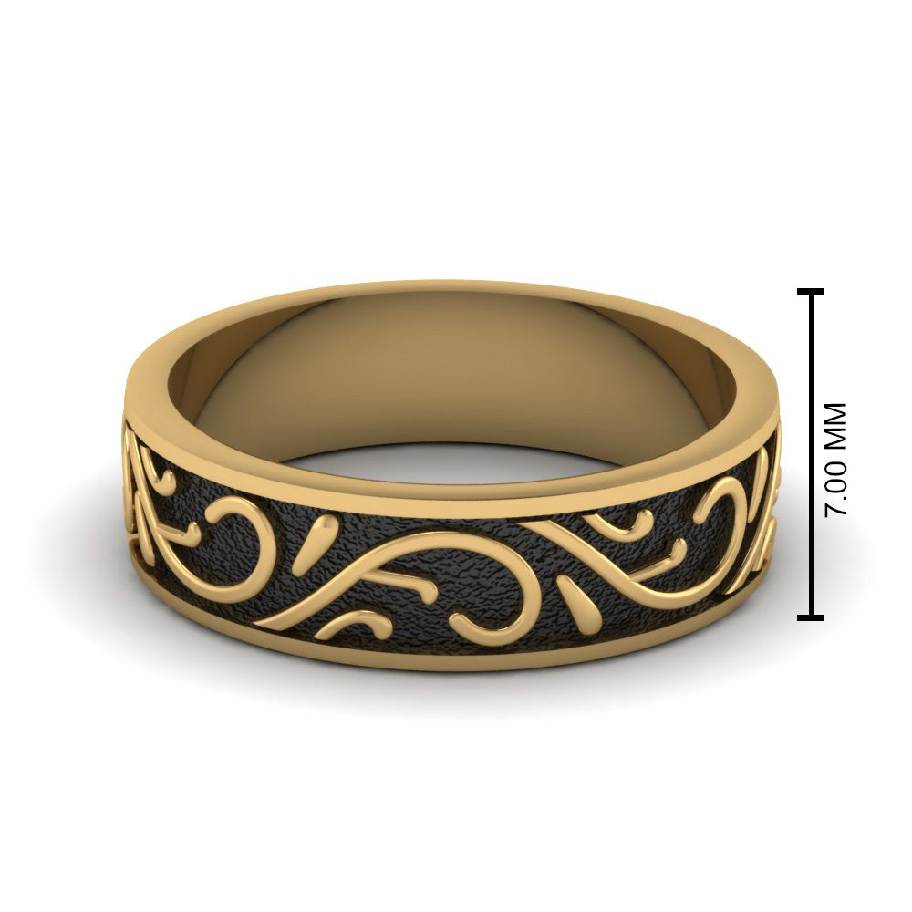Exquisite Design Mens Band Fascinating Diamonds
