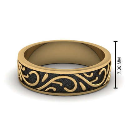 Exquisite Design Mens Band Fascinating Diamonds
