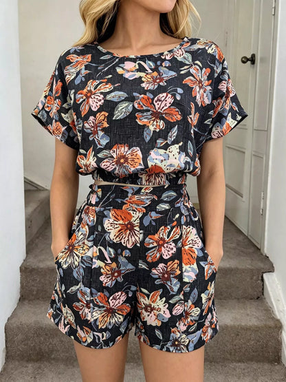 Floral Print Crop Top and Shorts Set New Era Fashion LLc