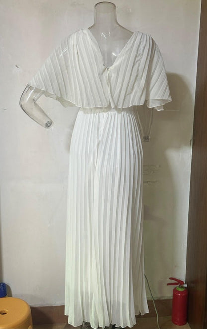 Women's Solid Color And V-neck Bat Sleeve High Waist Dress See size chart under “more details” The Fashion Celestial