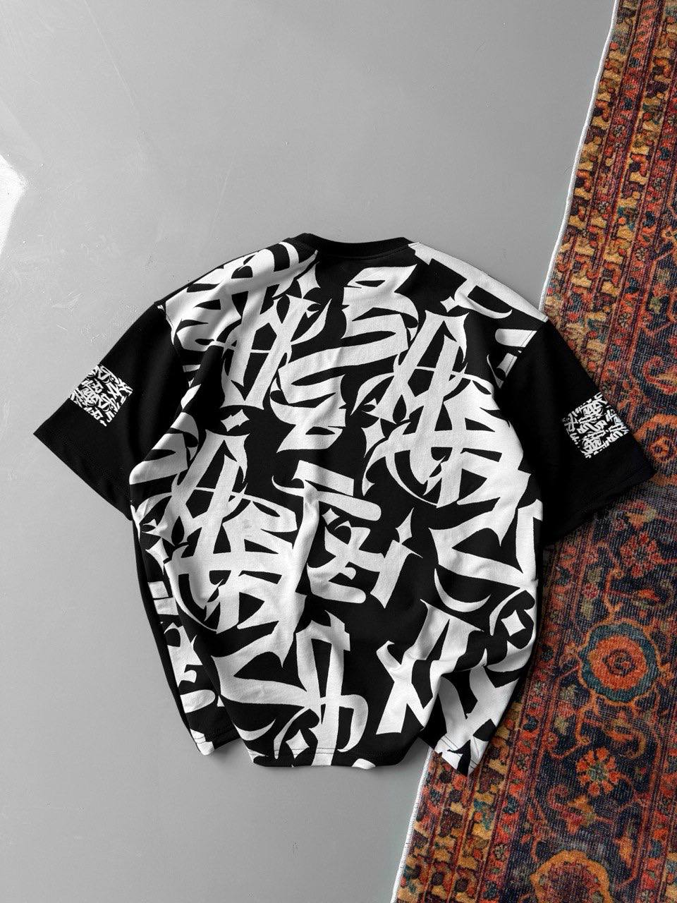 Graffiti Print Oversized T-Shirt - Unisex Urban Streetwear Tee Withinblack