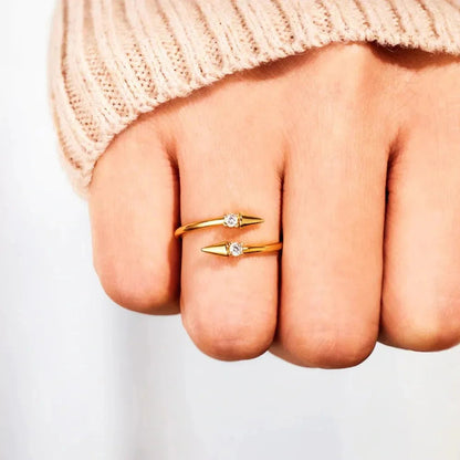Arrowlight Ring Ivory Embers