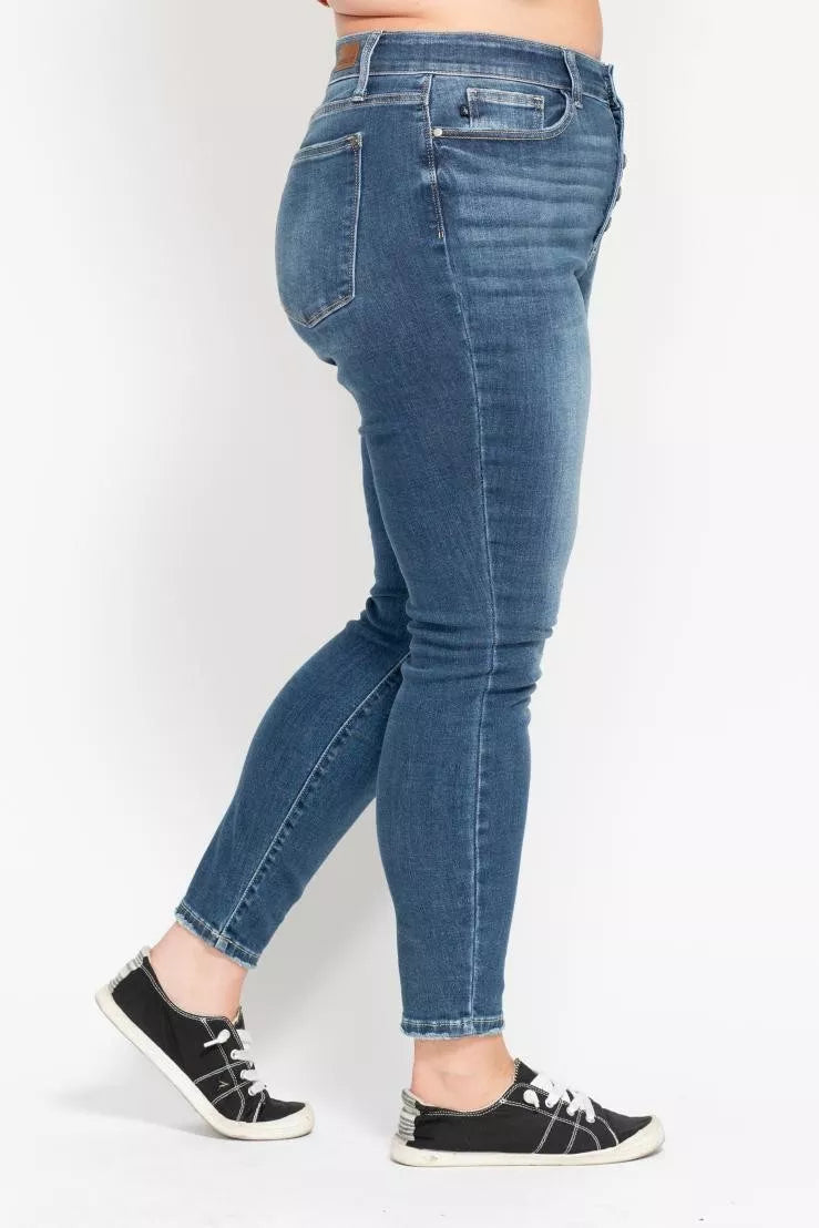 Judy Blue Full Size High Rise Button Fly Skinny Jeans Plus Size Garden Naked Curves
