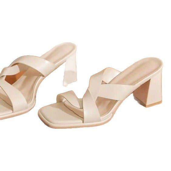 Open-Toe Chunky Heel Sandals – Bold & Trendy Summer Staple FitiqueFit